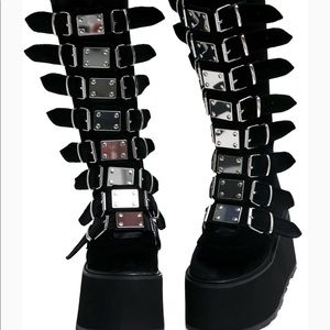 Demonia velvet platform boots